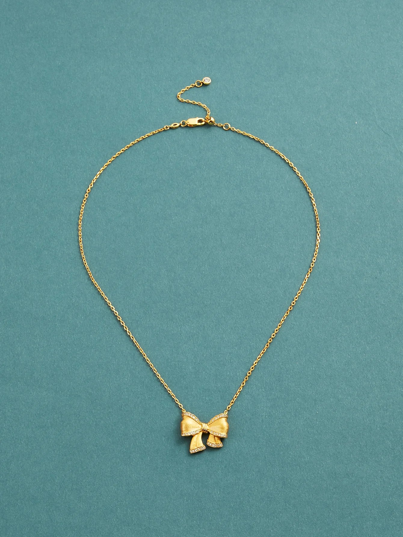 Golden Ribbon Necklace